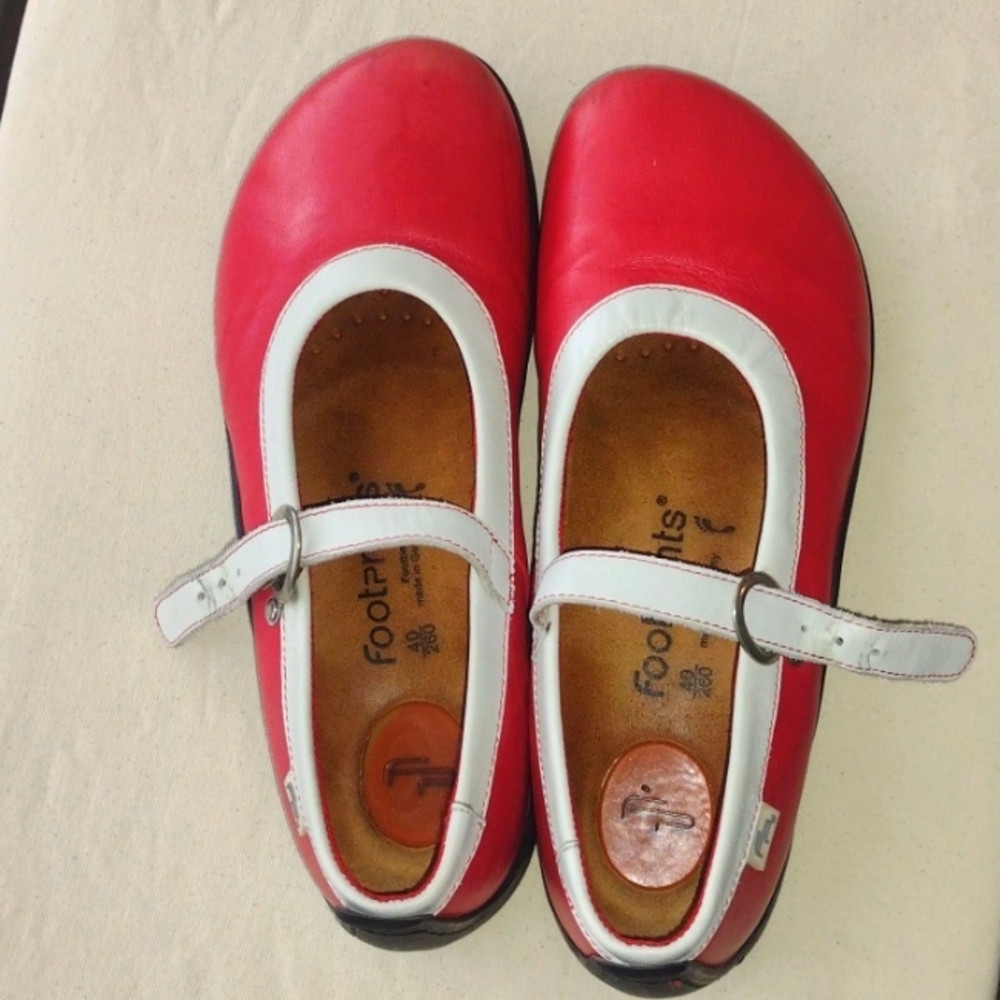 Red Birkenstock Footprints Mary Jane's size 40N